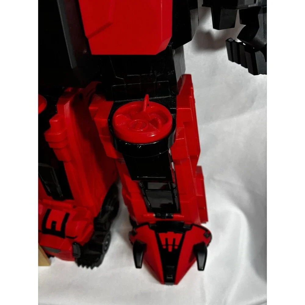 Fisher-Price Imaginext Power Rangers Red & Black Morphin Megazord Playset RARE
